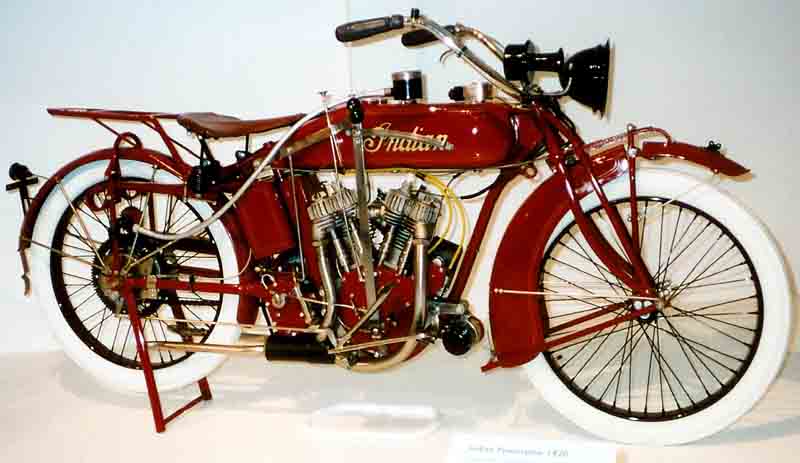 1918 - MOTO MILITAIRE -  INDIAN POWERPLUS