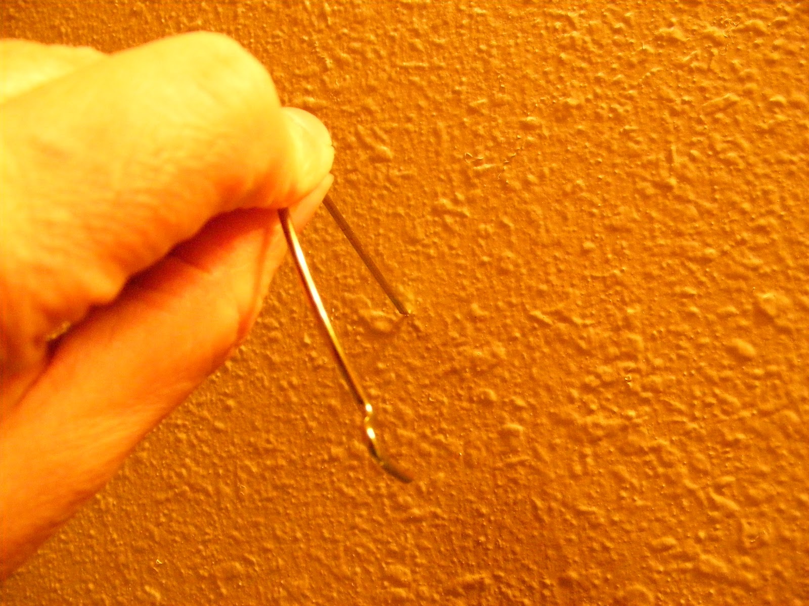 The Hopeful Home Spot MONKEY & GORILLA HOOKS No Tools, Easy to Use Hooks for Your Staging Needs