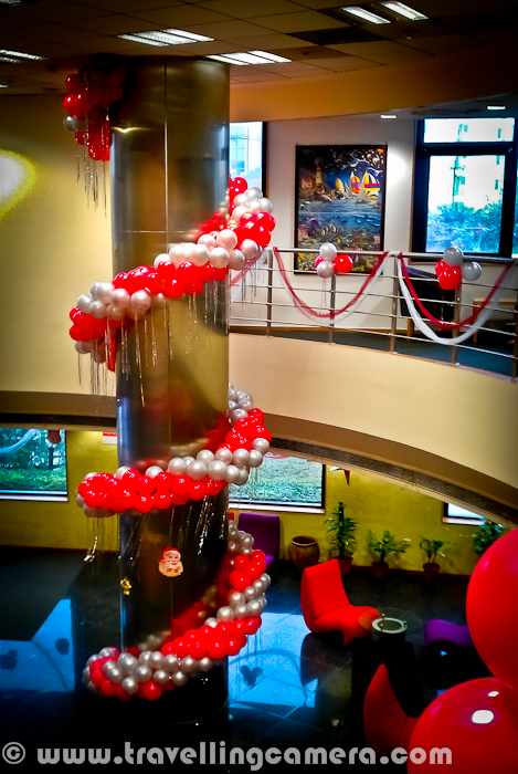 Christmas norwegian decoration adorable decorated tree Christmas Decorations at my Office in Noida || Mobilegiri