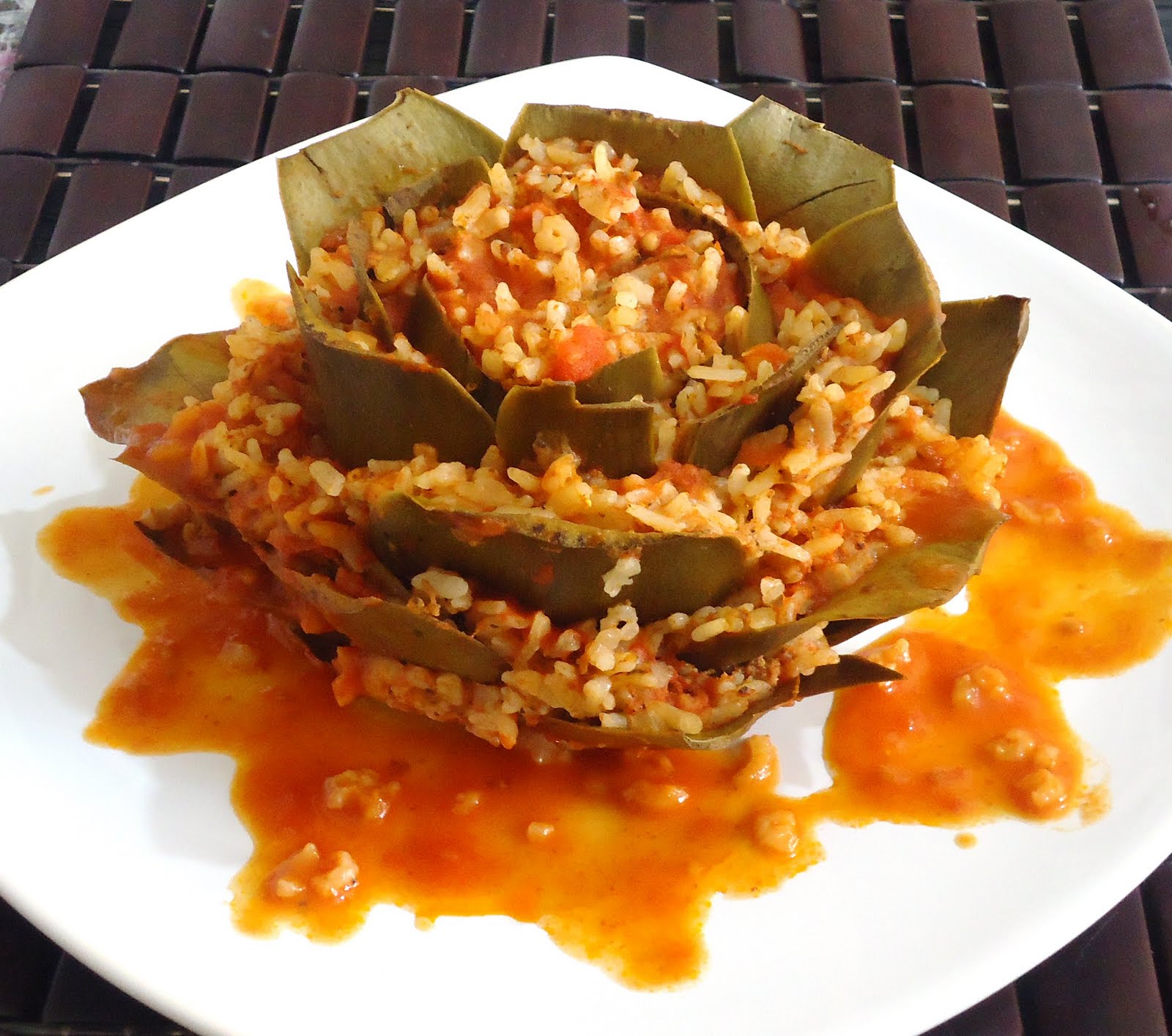 Birsel ve İrem Etli Enginar Dolması