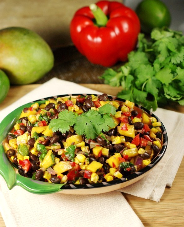 Roasted Corn, Black Bean, & Mango Salsa {my alltime favorite salsa