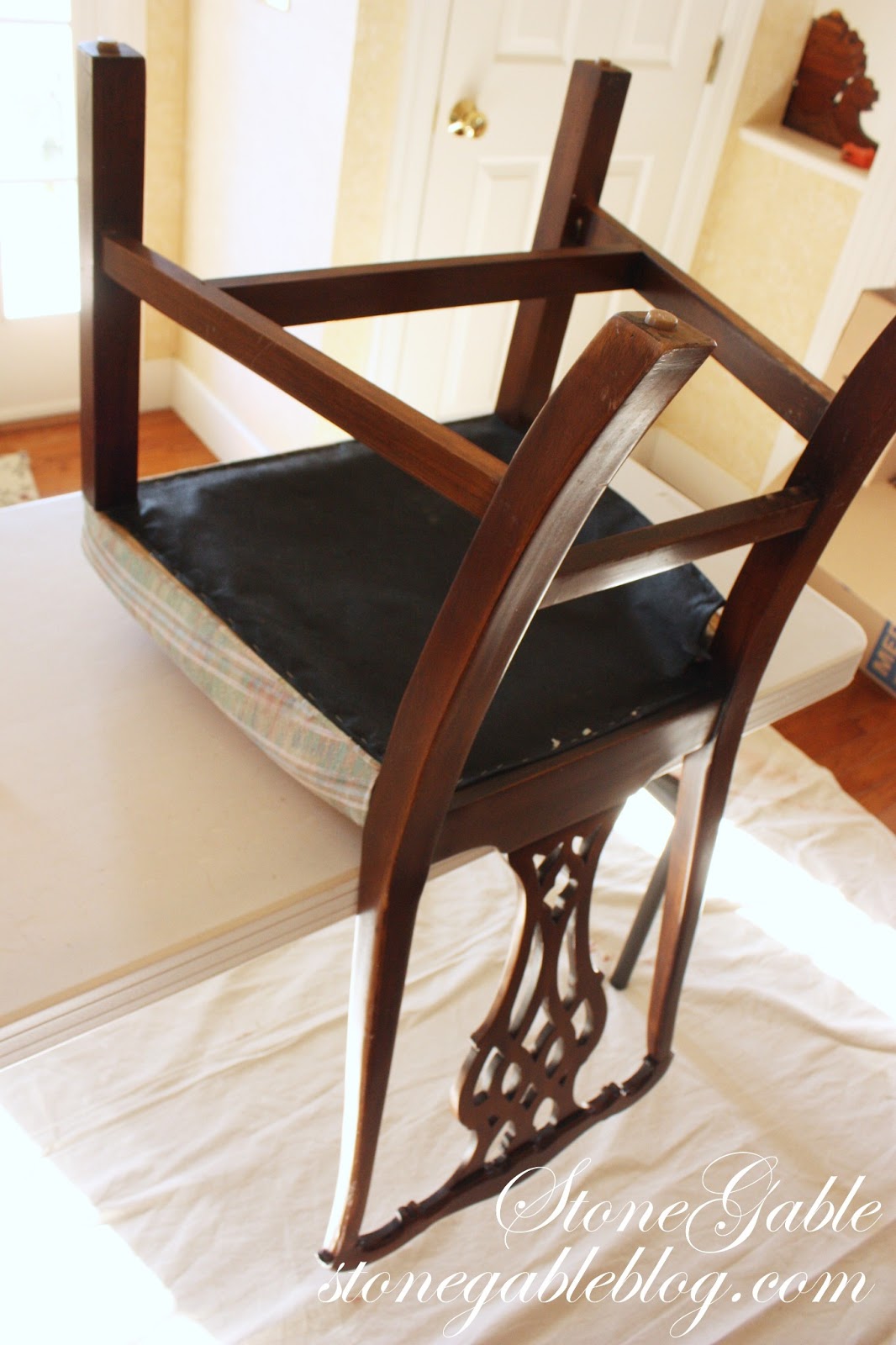 REUPHOLSTERING A CHAIR... THE SAGA, PART I StoneGable
