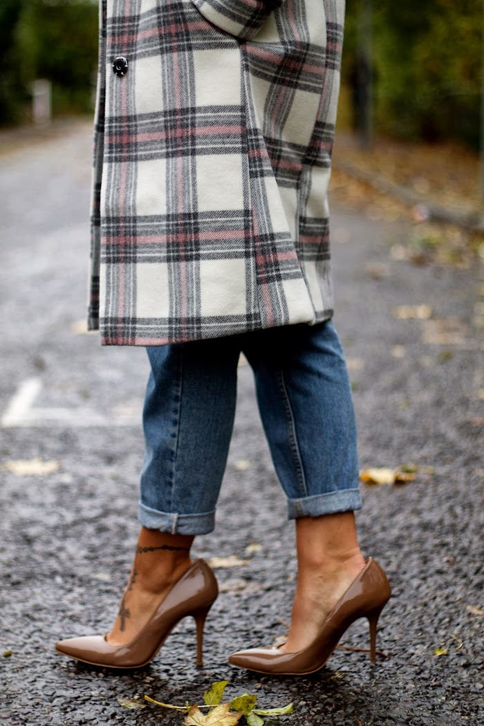 celine%20checkered%20coat