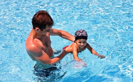 Taman Wisata Tirta Sumekar Indah Renang Untuk Si Kecil