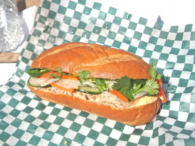 vancouver, chicken Vietnamese sandwich from Paradiso
