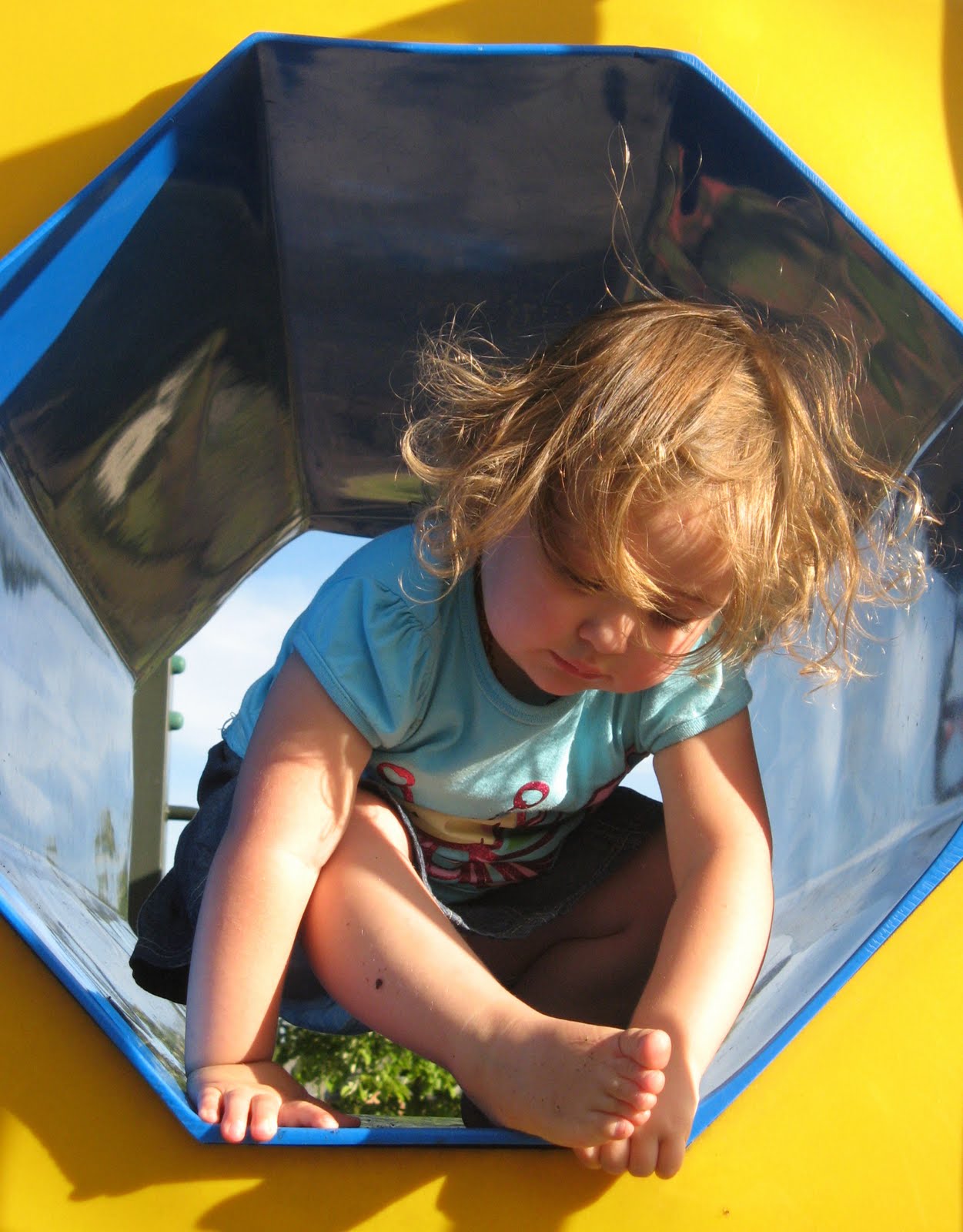 Moving Smart LEARNING TO "SENSE" SPACE Why Kids May Fall Out of Bed