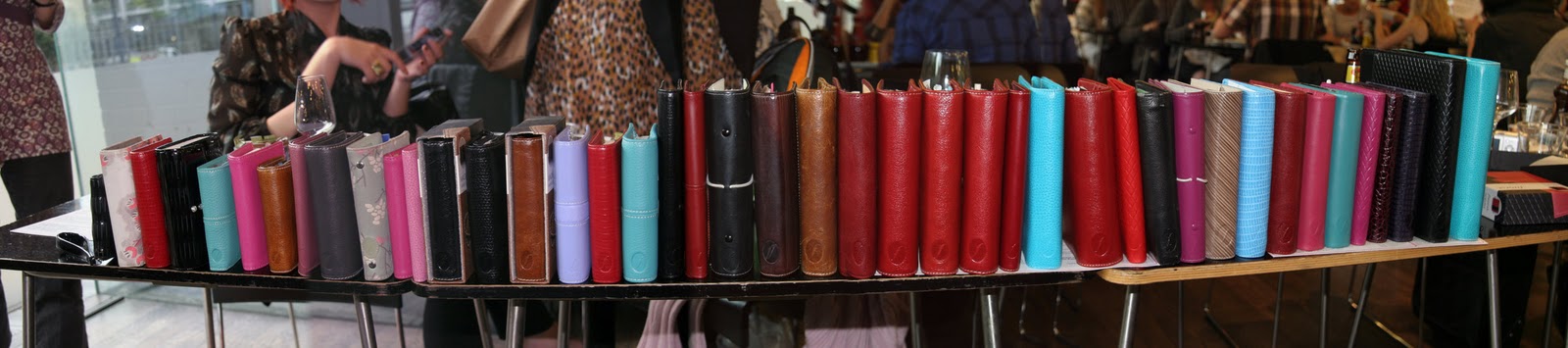 Grammar Lessons - English Plurals (Plural Nouns)