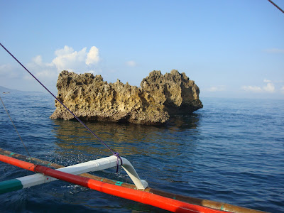lone massive rock lone massive rock in Sipalay City