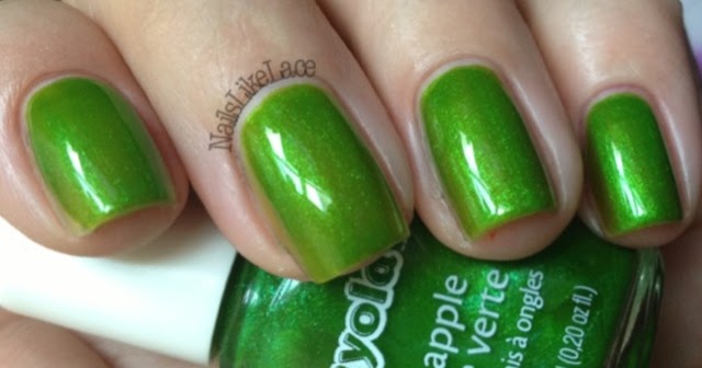 NailsLikeLace: Five Days of Crayolas: Day 4 - Green Apple Scented Nail