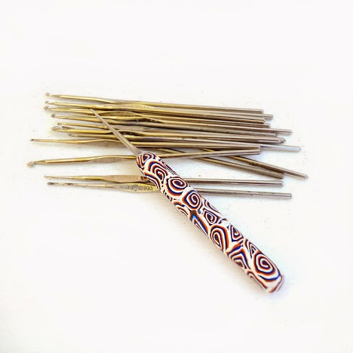 Artistic Life Swirly Polymer Clay Crochet Hook Handle