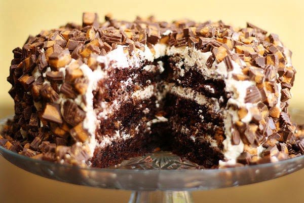 Chocolate Cake with Peanut Butter Frosting Chocolate Cake with Peanut Butter Frosting
