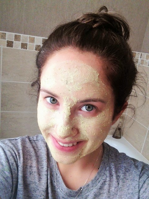 Download Dinky Danni Lovely Lush Brazened Honey Face Mask And Mint Julips Lip Scrub Review Yellowimages Mockups
