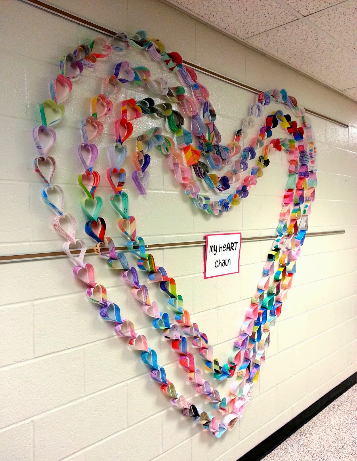 My Paper heART Chain! Art with Mrs. Nguyen
