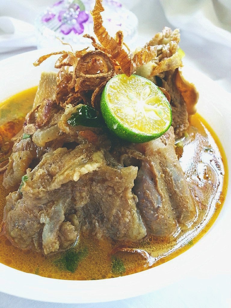 Sup Tulang Gaya Chef Wan