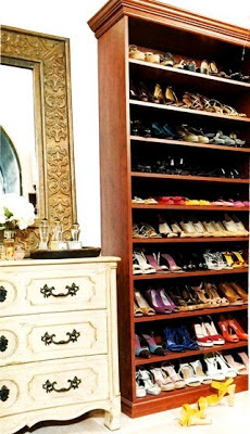  Jamie Lynn Sigler's Shoe Closet Great way to repurpose a bookcase, say Hello to your new shoe shelving! 