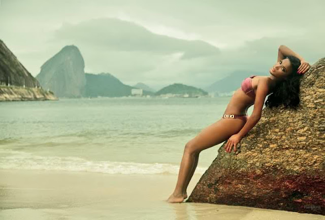 Miss Universe 2011 Miss Angola Leila Lopes