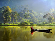 Cimungkat Nature Reseve, Situgunung Recreational Park and Mount Gede . (boat lake indonesia )