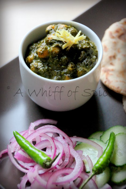 Saag Chole Chickpea in a creamy Spinach Gravy