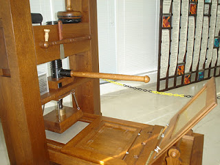 Prelo de tipos ( máquina em exposição no museu da Bíblia - Barueri,SP) 