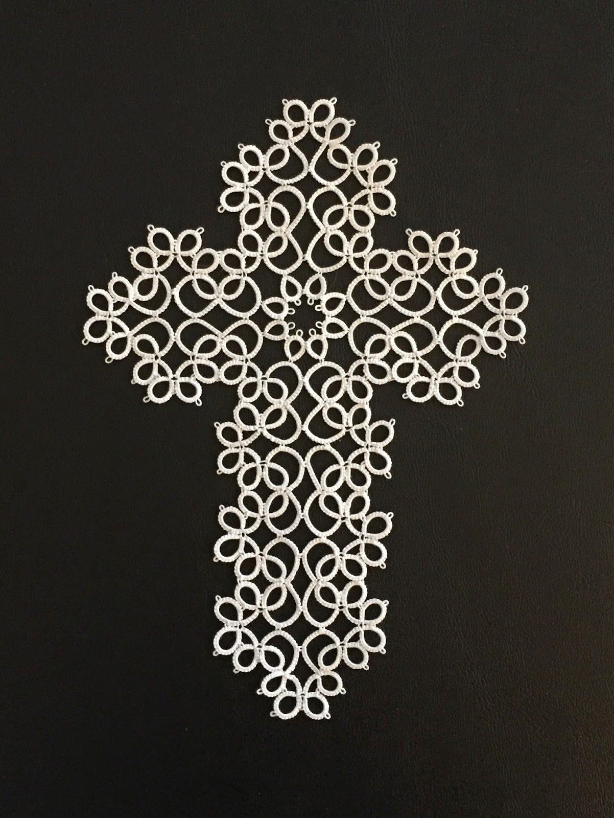 Tatting by the Bay Priscilla Cross