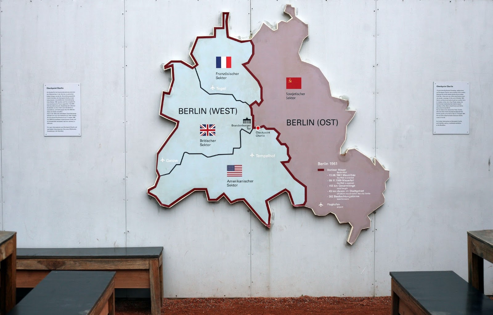 Teak Tray Weekdays Summary Berlin