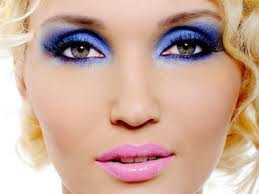 maquiagem azul