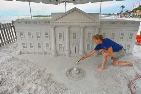 white+house+sand+castle+florica+tampa+gop++rnc+convention.jpg