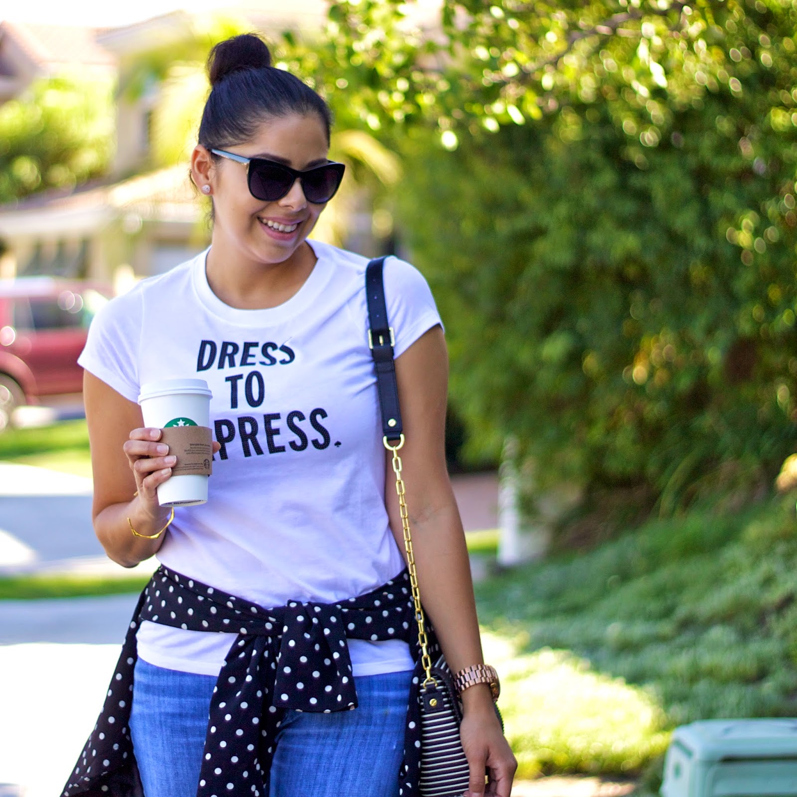 Dress to Impress coffee date outfit, dress to impress t shirt, t shirt dressed up, how to dress up a t shirt