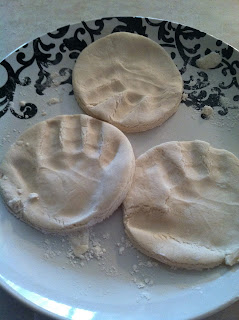 Burlap and Bananas: Homemade Dough Christmas Ornaments!