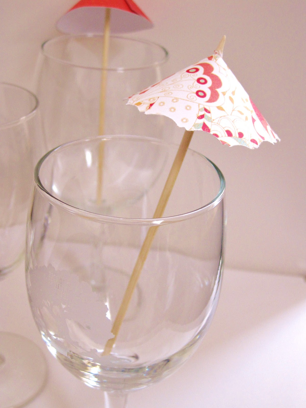 RWKrafts HowTo Tuesday Make Cocktail Umbrellas and Tag Charms