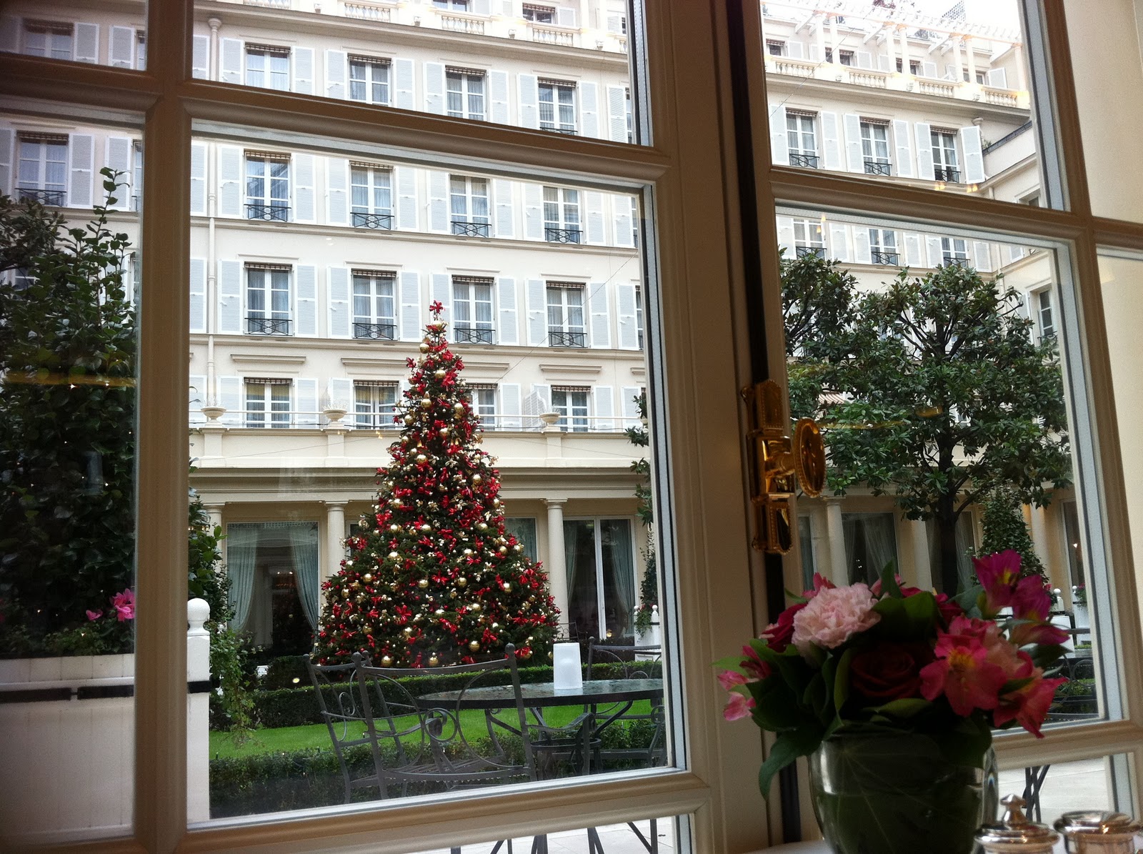 Los sitios de Sambuquita: Epicure, Le Bristol Paris