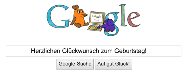 Das Bild zeigt das Google Doodle mit der Maus und dem Elefanten aus der Sendung mit der Maus im Google Logo.