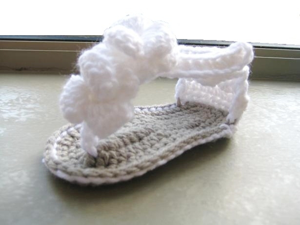 Crochet Dreamz: Orchid Sandals Crochet Baby Booties Pattern