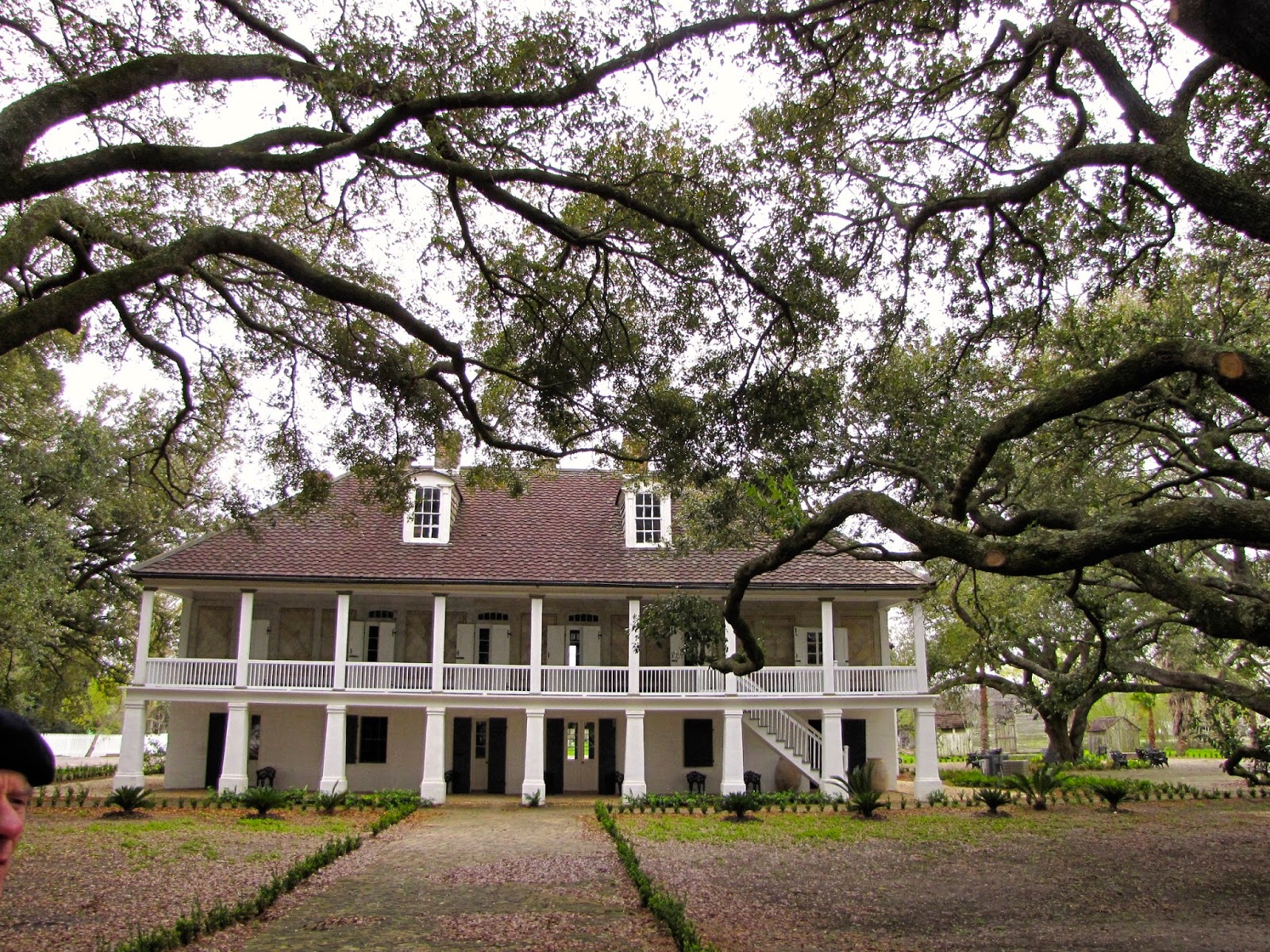 Phil & Ellie...On the Road Again Whitney Plantation, Edgard, LA 3/5