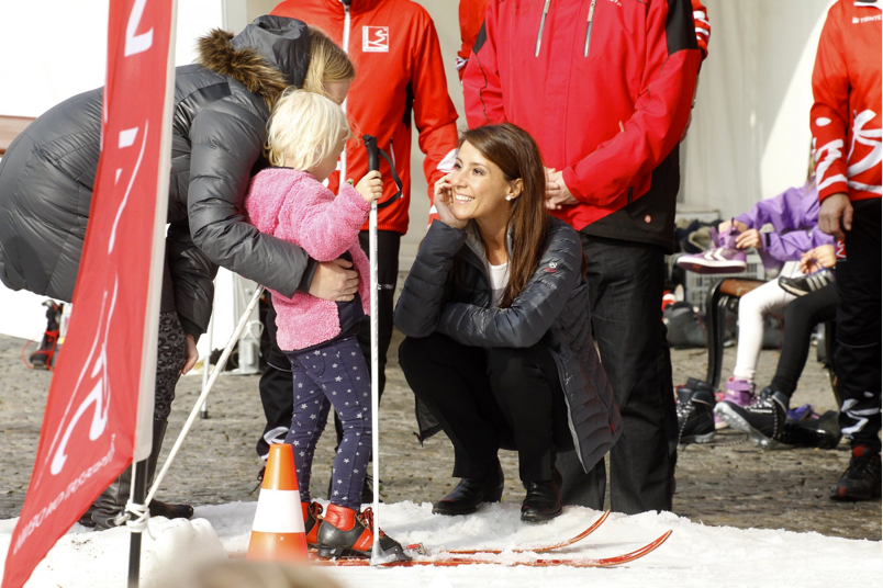  la princesse Marie a remis deux prix de la fédération danoise de ski dont elle est la marraine.