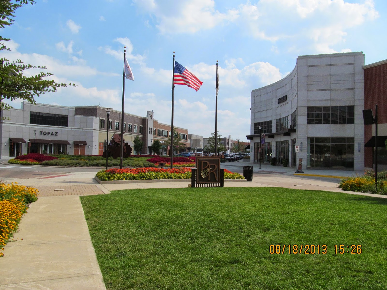 Trip to the Mall Burr Ridge Village Center (Willowbrook, IL)