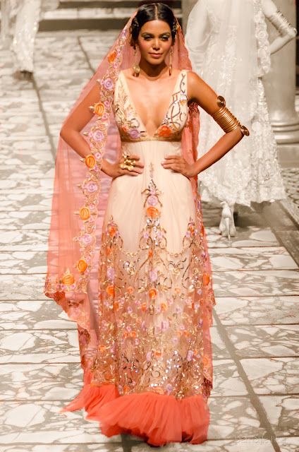 Suneet Varma India Bridal Fashion Week 2013 The Golden Bracelet