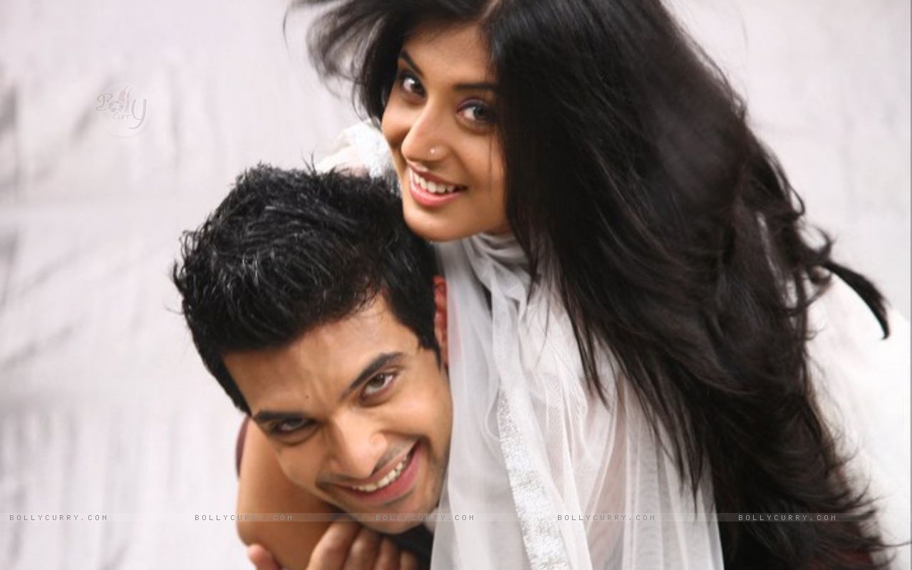 Indian Hot and Bollywood Hot Wallpaper: Karan Kundra & Kritika Kamra