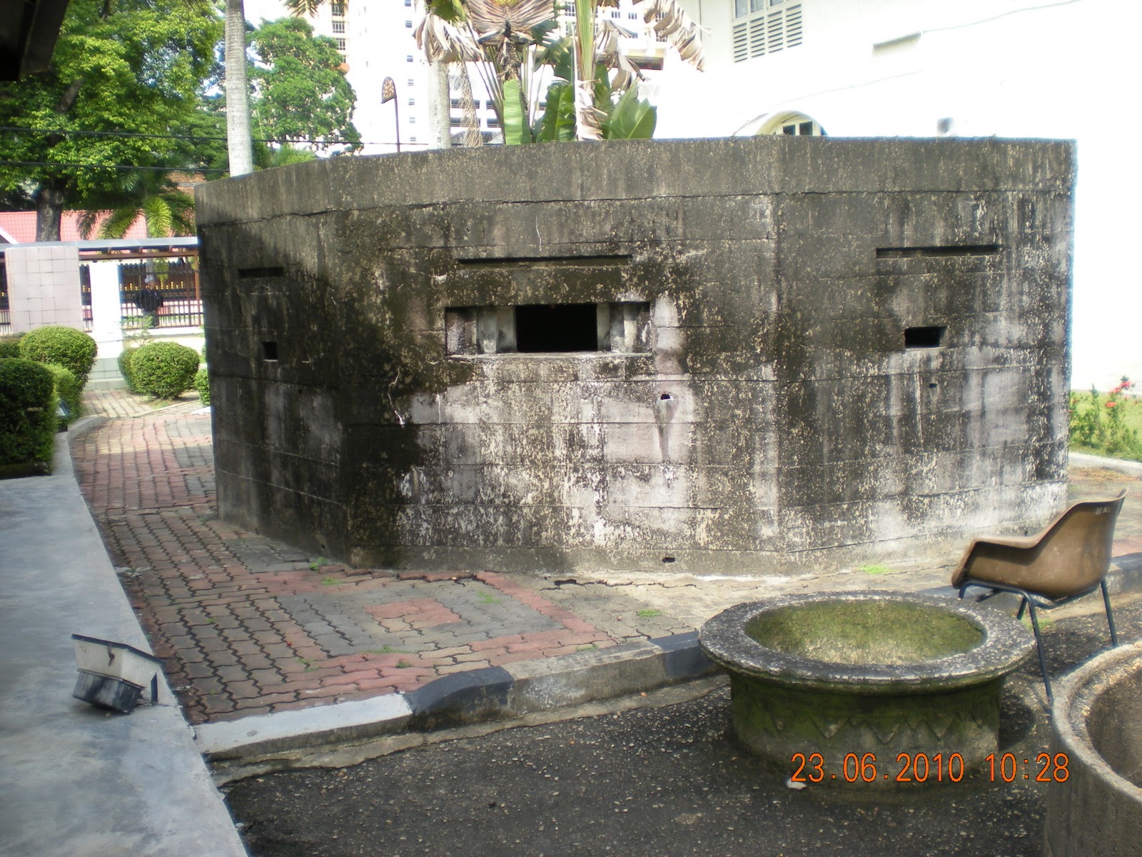 The Early Malay Doctors Memories of World War II the pillboxes