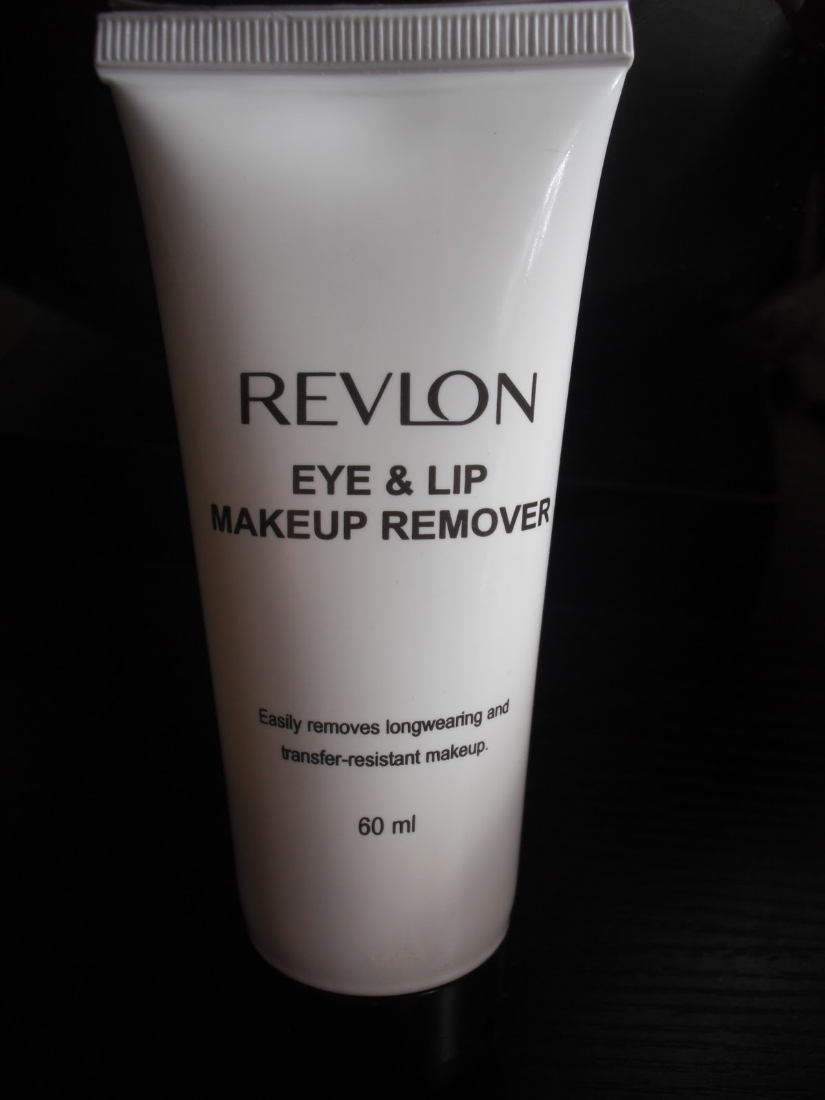 Vivacious Flair Revlon Eye and Lip Makeup Remover ReviewPictures