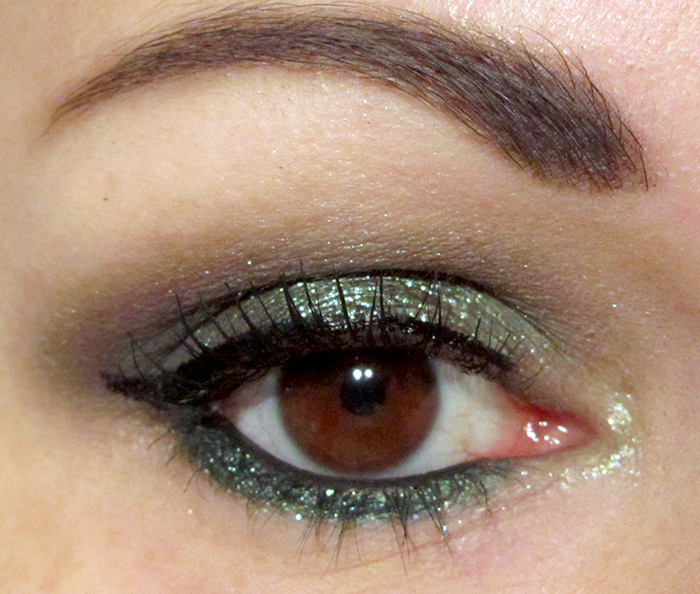 What is sparkly eyeshadow?