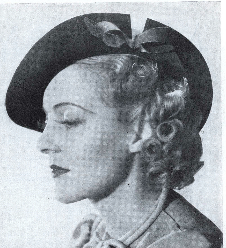 1930s+Hats+Women vintage everyday: Vintage Hats & Headgear Fashion from the 1910s-1930s