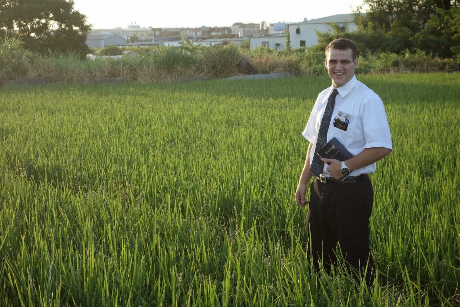 Such a Handsome Elder!