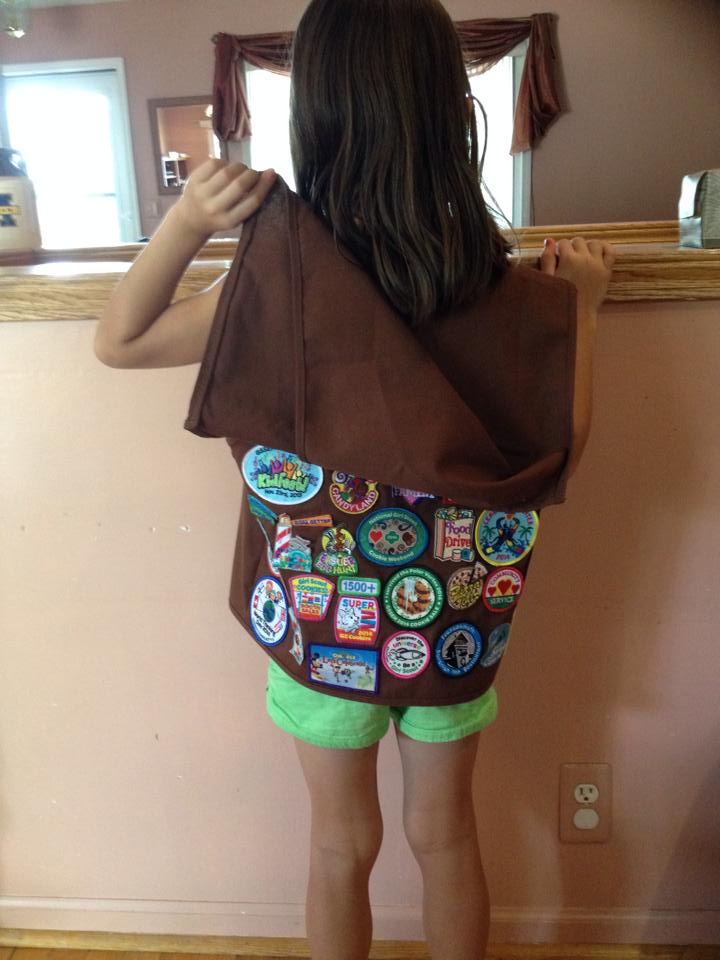Download Girl Scout Brownie Vest Fun Patch Placement free software