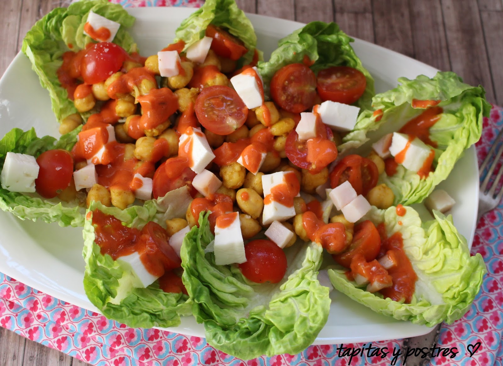 Tapitas y Postres Ensalada de garbanzos al curry.