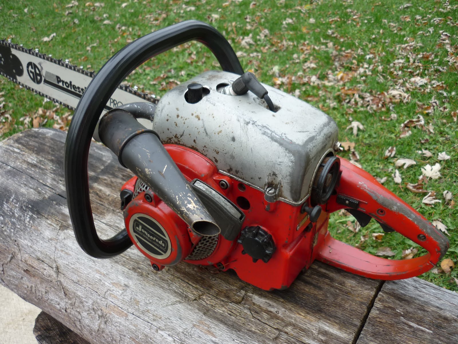 VINTAGE CHAINSAW COLLECTION JONSERED GROUP OF SAWS.