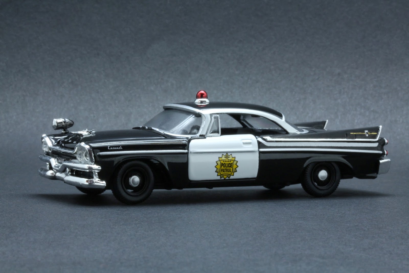 Diecast Hobbist 1957 Dodge Police Car