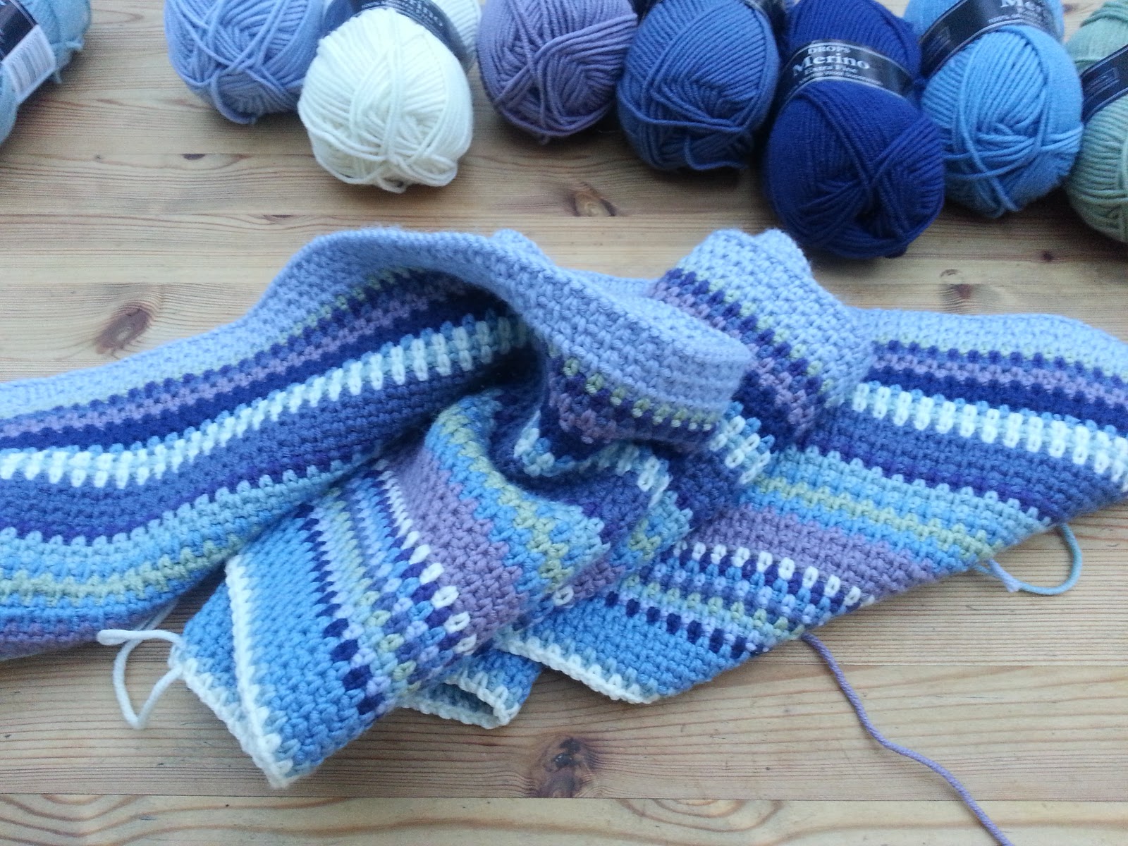 KnitKnatKnotUK French Stripe Throw the beginning