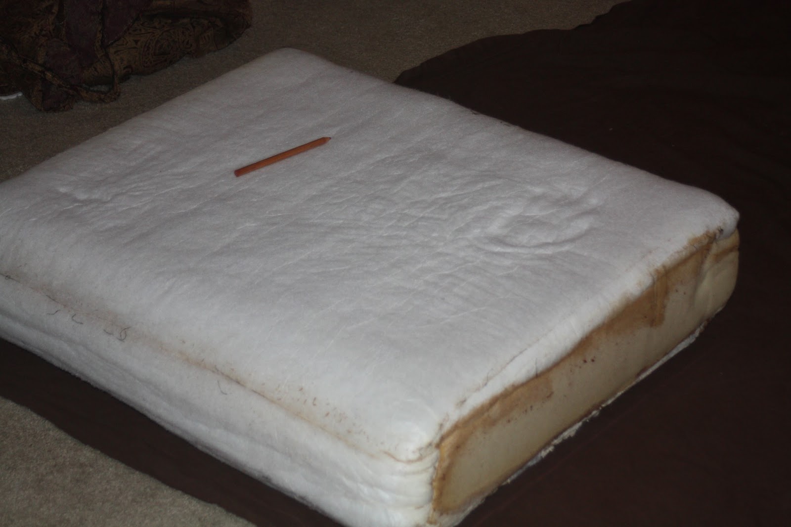 Slipcover Tutorial {How to Make Box Cushions}