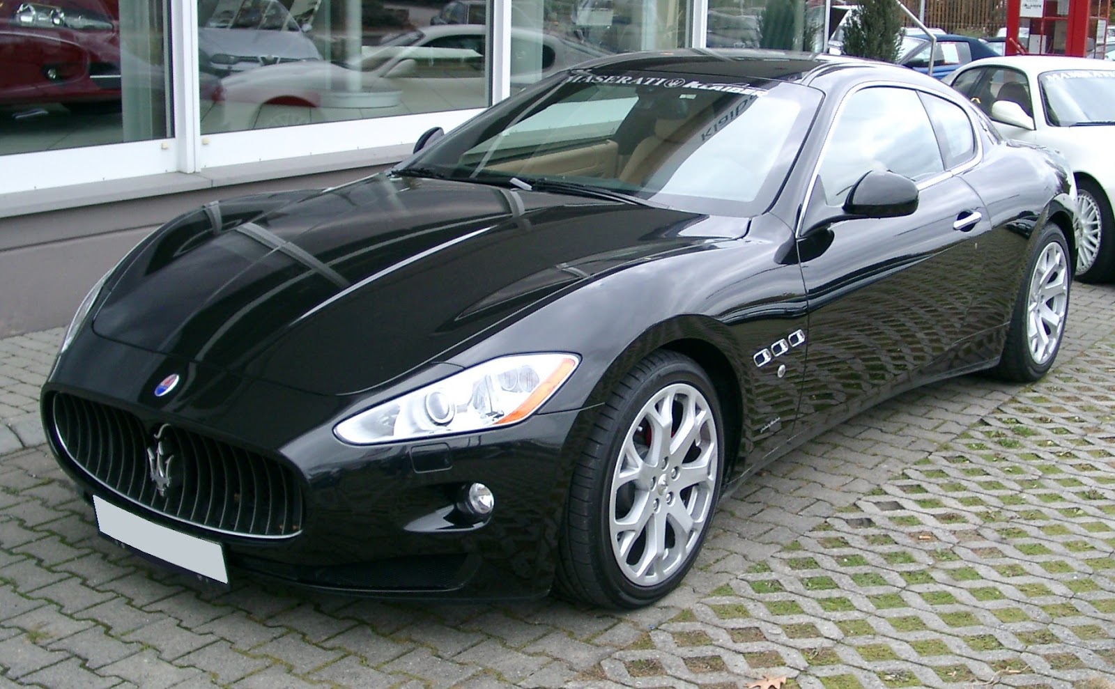 Maserati GranTurismo front 20071104
